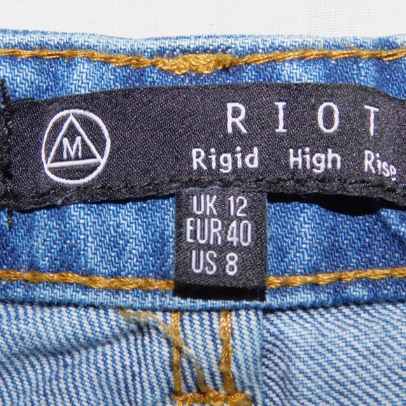 MISGUIDED RIOT Rigid High Rise Womens 8 Mom Blue Jeans Raw Frayed Fringe Hem - Picture 5 of 11